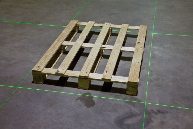 Linienlaser zur Markierung von Palettenablage